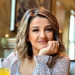 Meet your Posher, Dori